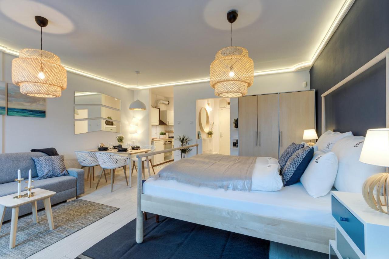 D.Five Gozsdu Garden Studio Apartment บูดาเปสต์ ภายนอก รูปภาพ