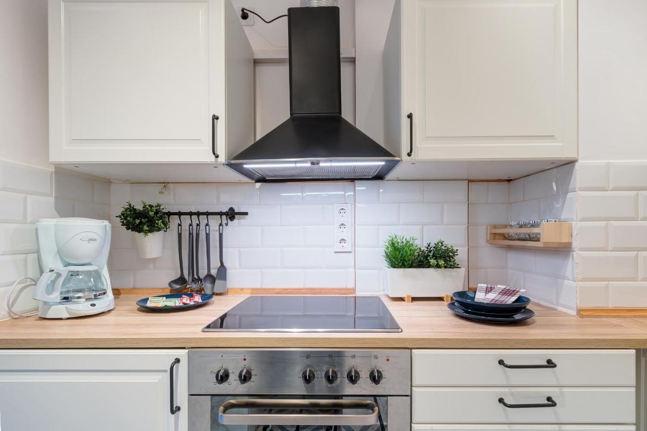 D.Five Gozsdu Garden Studio Apartment บูดาเปสต์ ภายนอก รูปภาพ