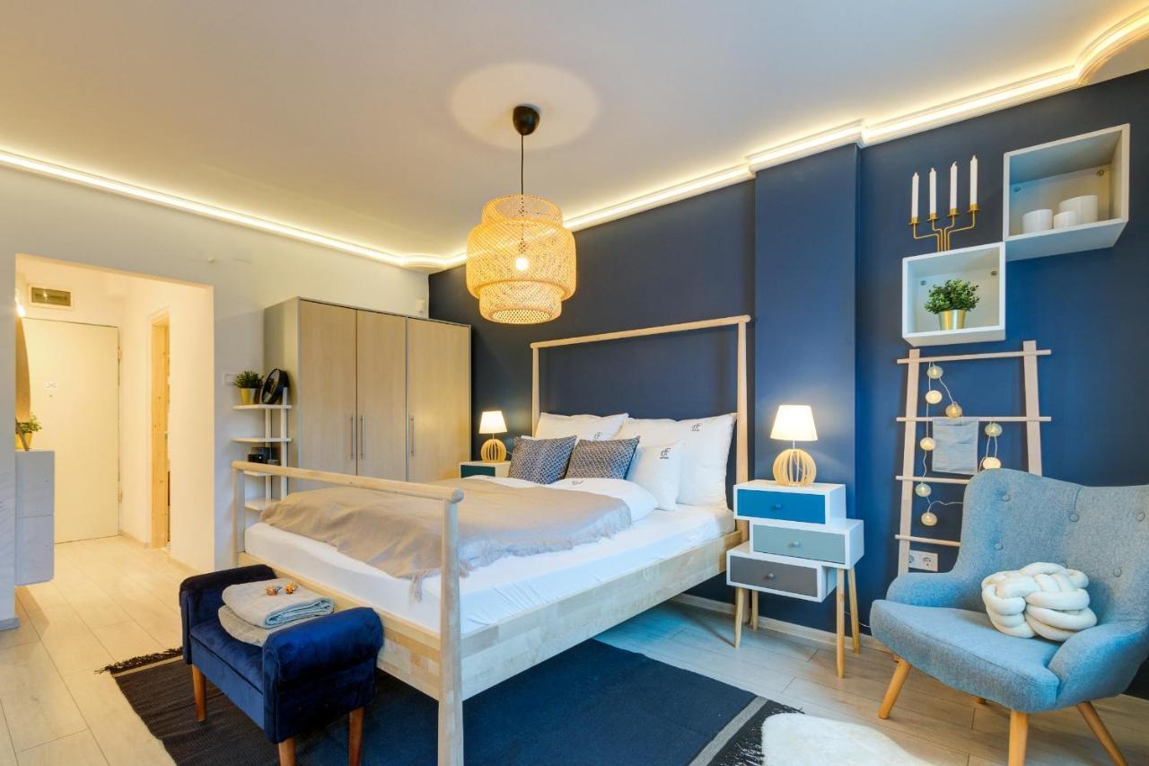 D.Five Gozsdu Garden Studio Apartment บูดาเปสต์ ภายนอก รูปภาพ